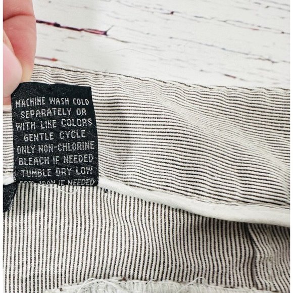 Grace Elements Bermuda Shorts Size 14 Tan White Stripes Cotton Nautical Pockets - Picture 5 of 10